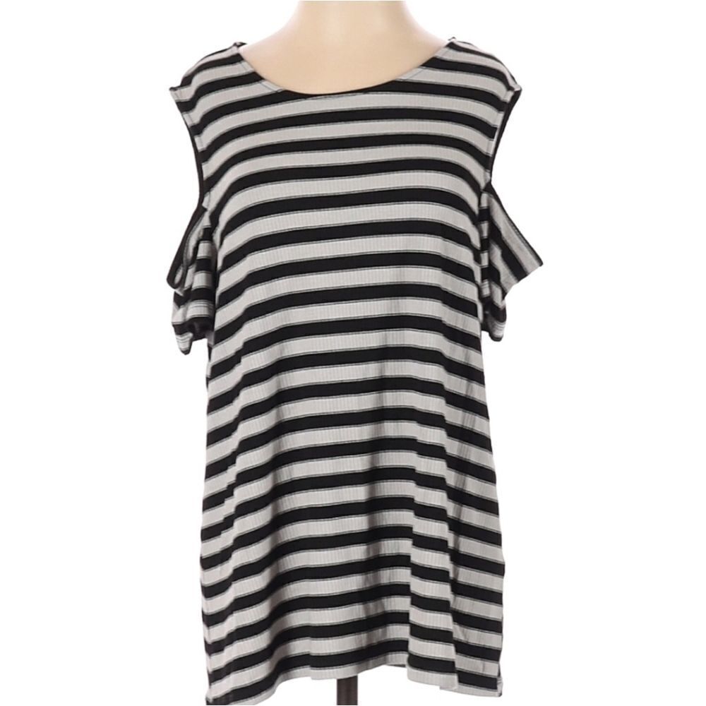 ‎Michael Stars Cold Shoulder Top